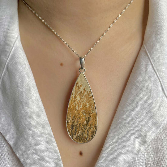 Timeless Elegance: Psilomelane Dendrite Gemstone Accessories